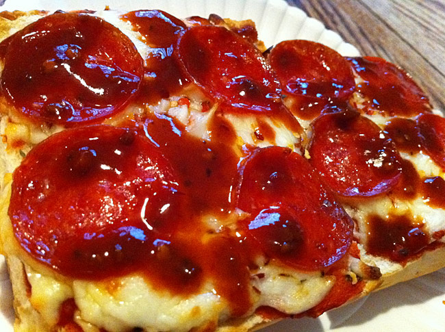 Red Hot Robin's Chipotle Mango Hot Sauce