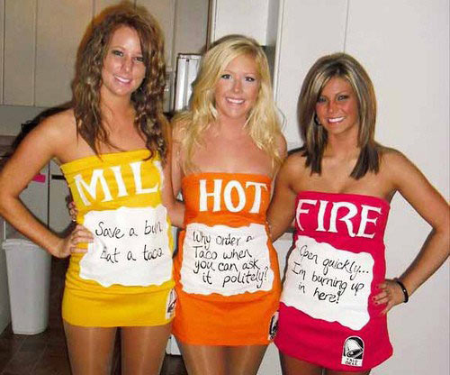 funny-costume-taco-bell-hot-sauce