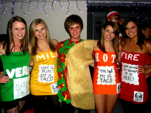 taco-sauce-packet-costume-outfits