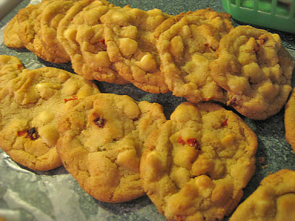 Recipe - White Chocolate Chip Habanero Cookies