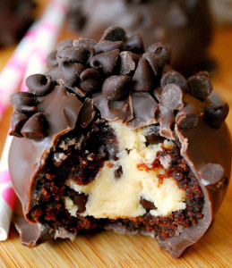 chocolate-chip-cookie-dough-brownie-bombs-recipe