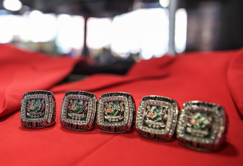 hot-sauce-hall-of-fame-2016-rings