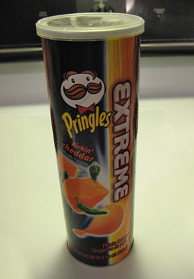 Pringles Extreme Flavors Kickin' Cheddar Potato Chips